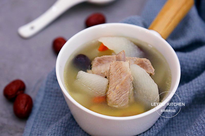 材放锅里一键即成秋天干燥要多喝汤电子pg6道用电饭锅炖的汤把食(图10)