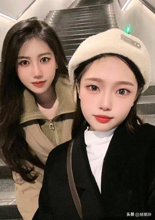 仅25岁当天就下葬前未婚夫是千万网红pg电子模拟器山东美女秦贝贝去世年(图2)